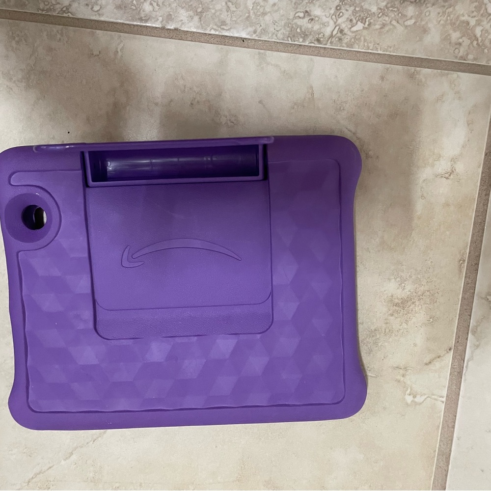Purple Rugged Tablet Cover with Textured Design - Picture 2 of 3